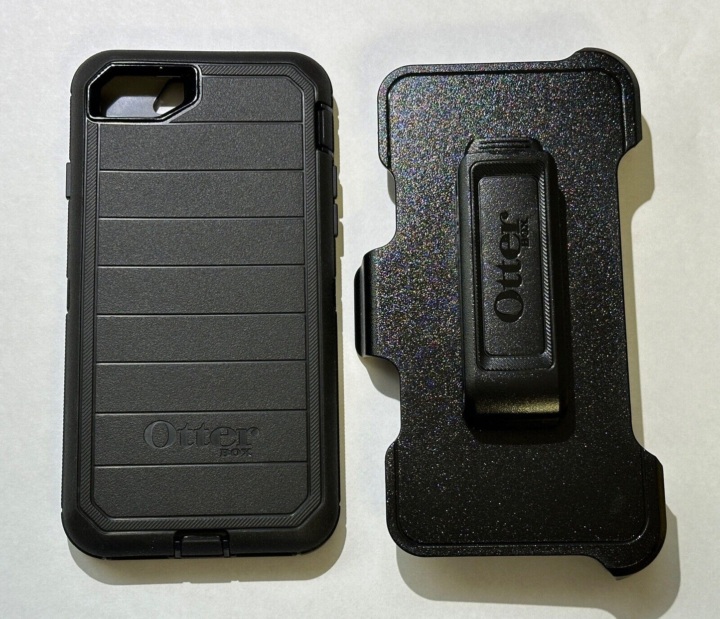 Open Box Otterbox Defender PRO Case w/Clip for iPhone SE 2020/2022/8 - Black